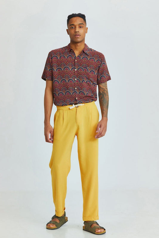 Mustard Cuffed Men's Trousers with Zipper and Button Closure