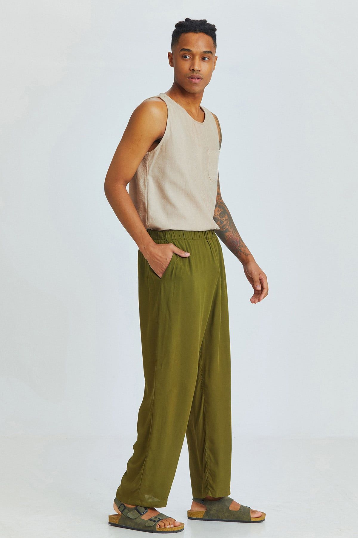 Khaki Relaxed Fit Viscose Men's Trousers with Front Pockets