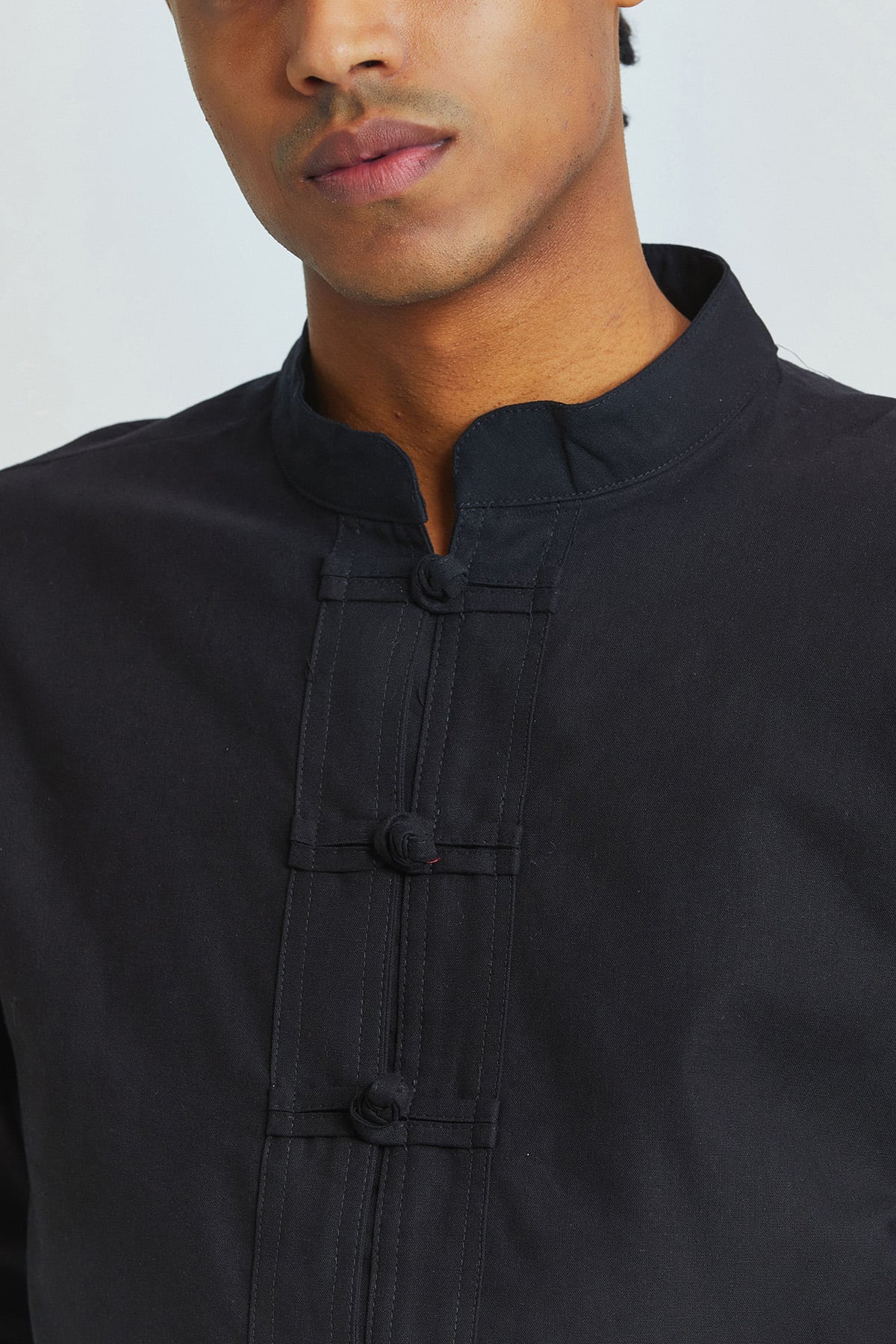 Knot Button Men's Shirt Black