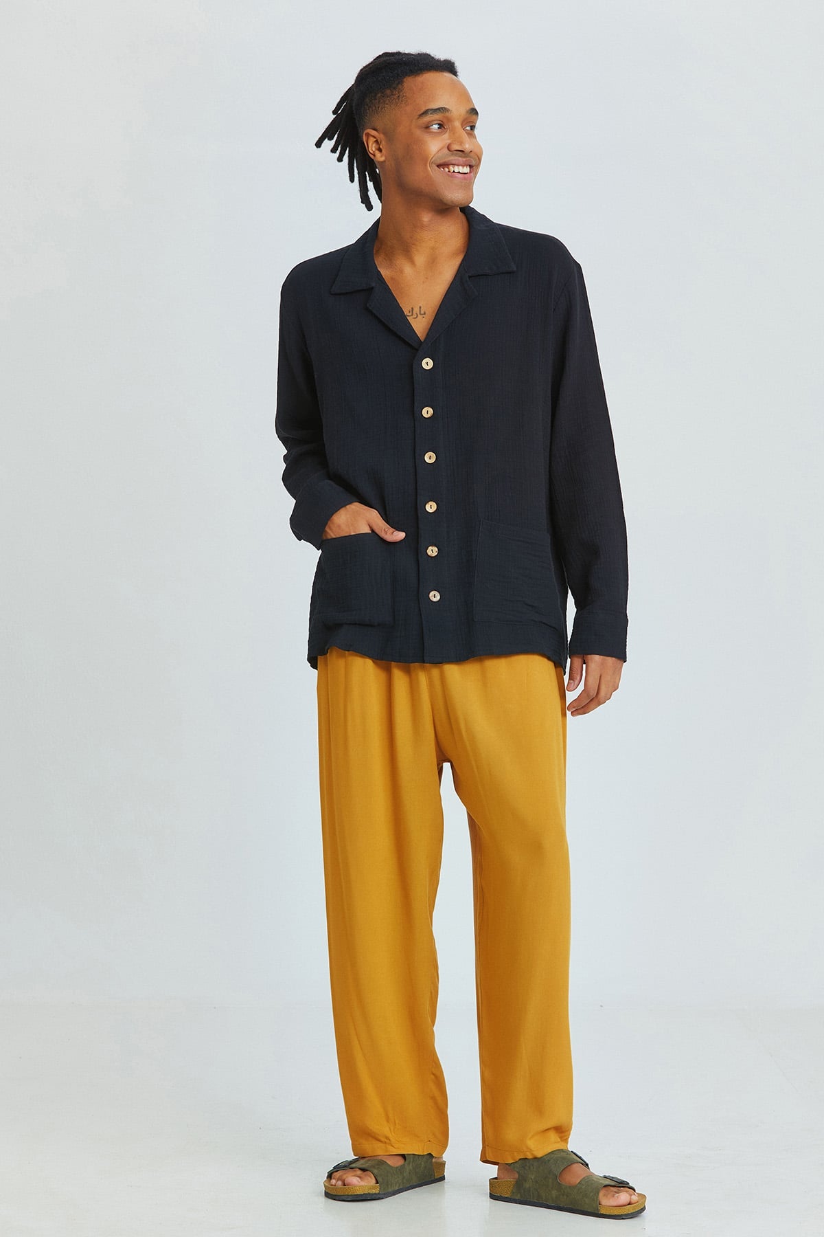 Black Oversized Bohemian Men's Shirt with Coconut Buttons