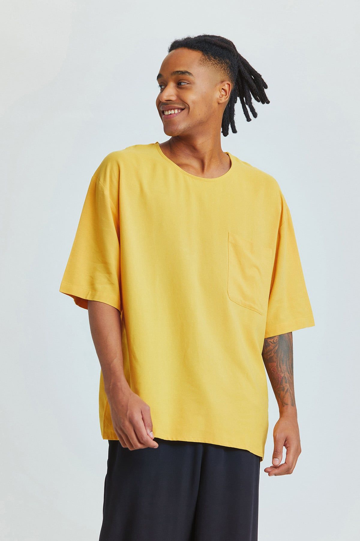 Mustard Oversized Men's Shirt with Round Neck and Pocket