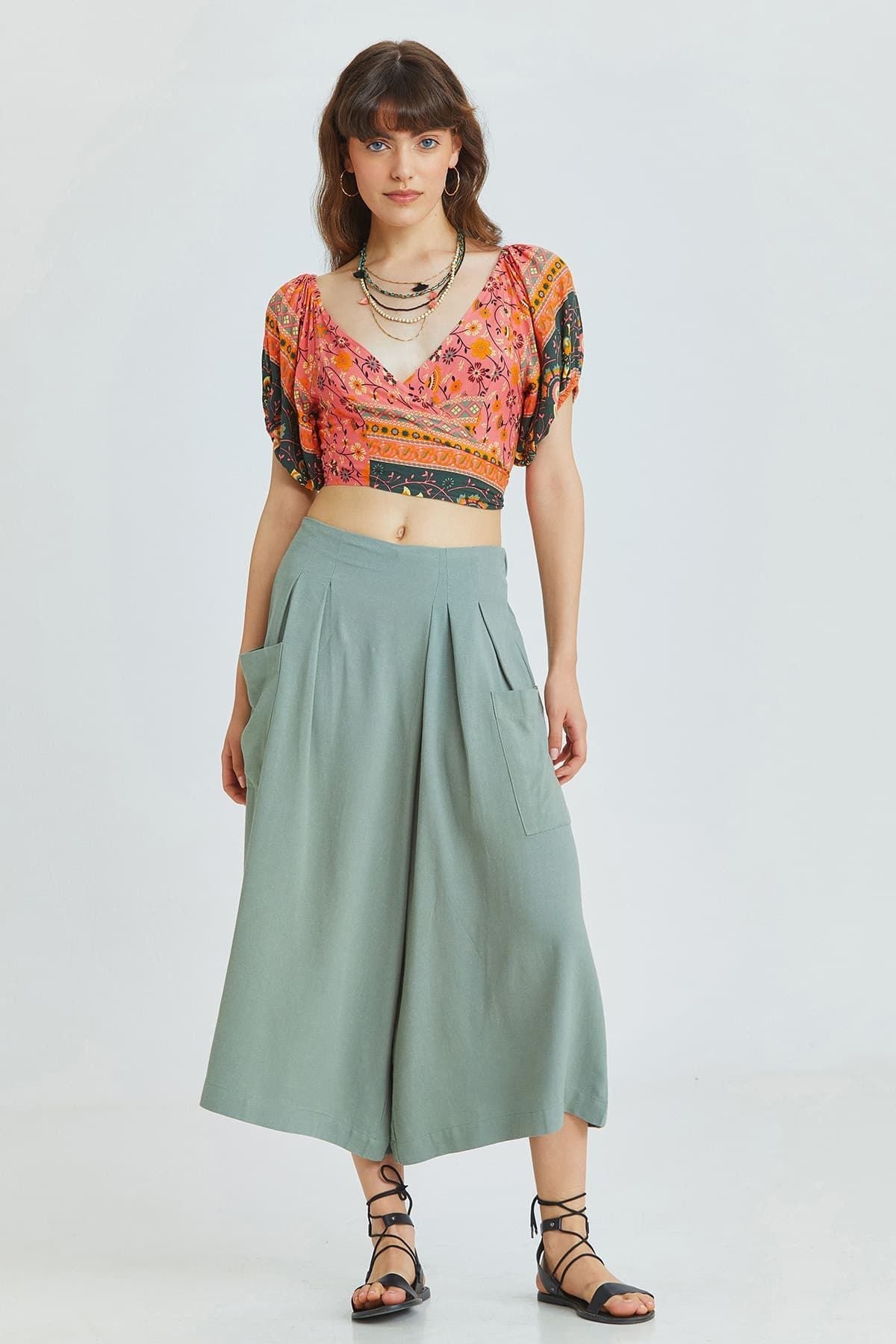 Pistachio Green Linen Blend Bohemian Crop Pants with Wide Leg