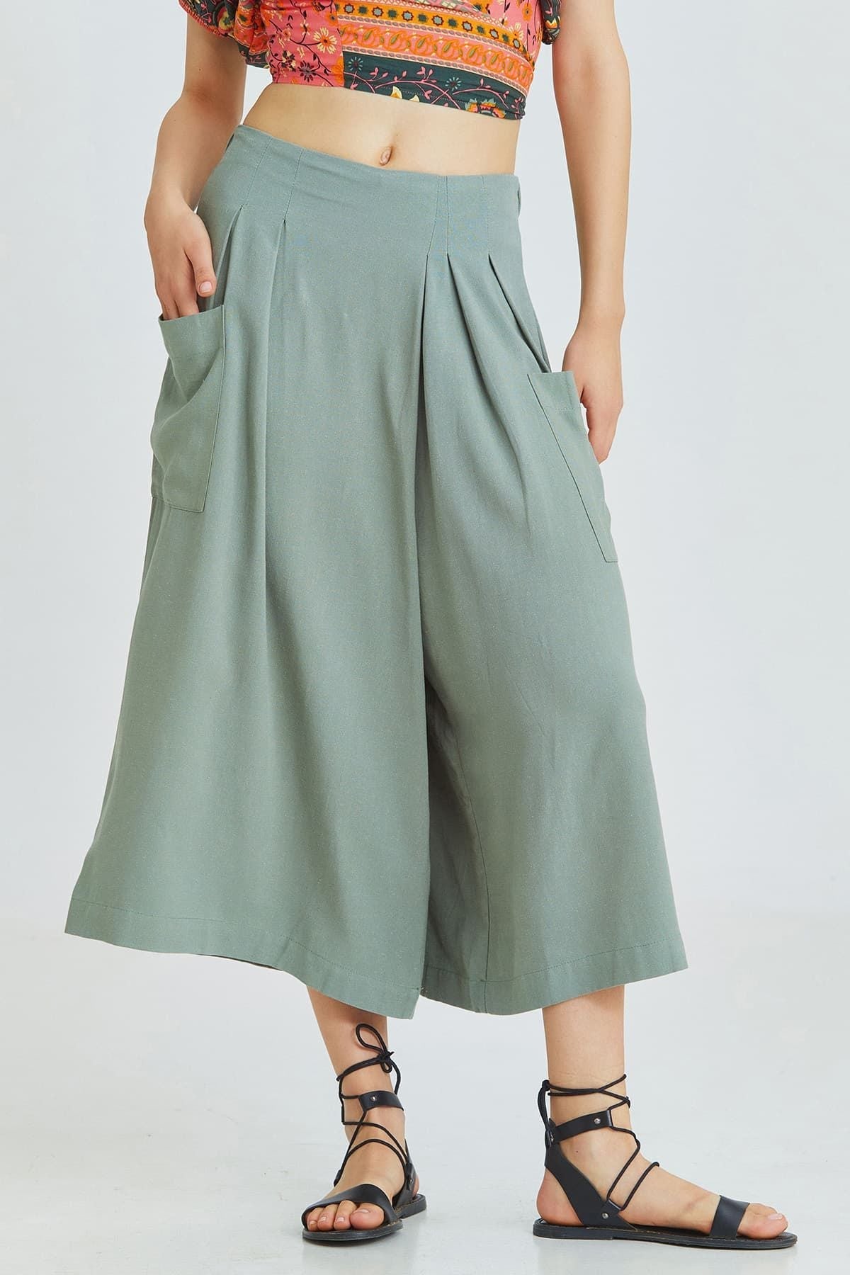 Pistachio Green Linen Blend Bohemian Crop Pants with Wide Leg