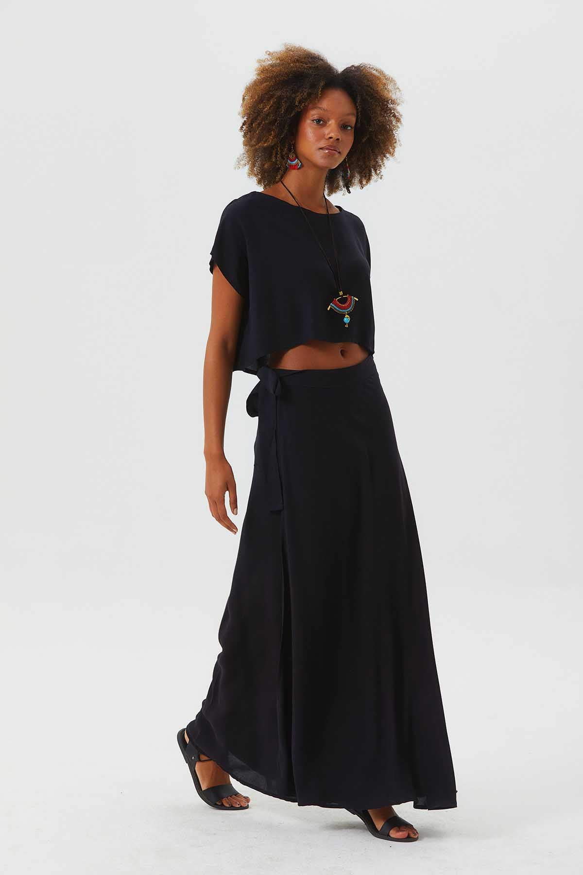 Plain Bohemian Wrapped Skirt Black