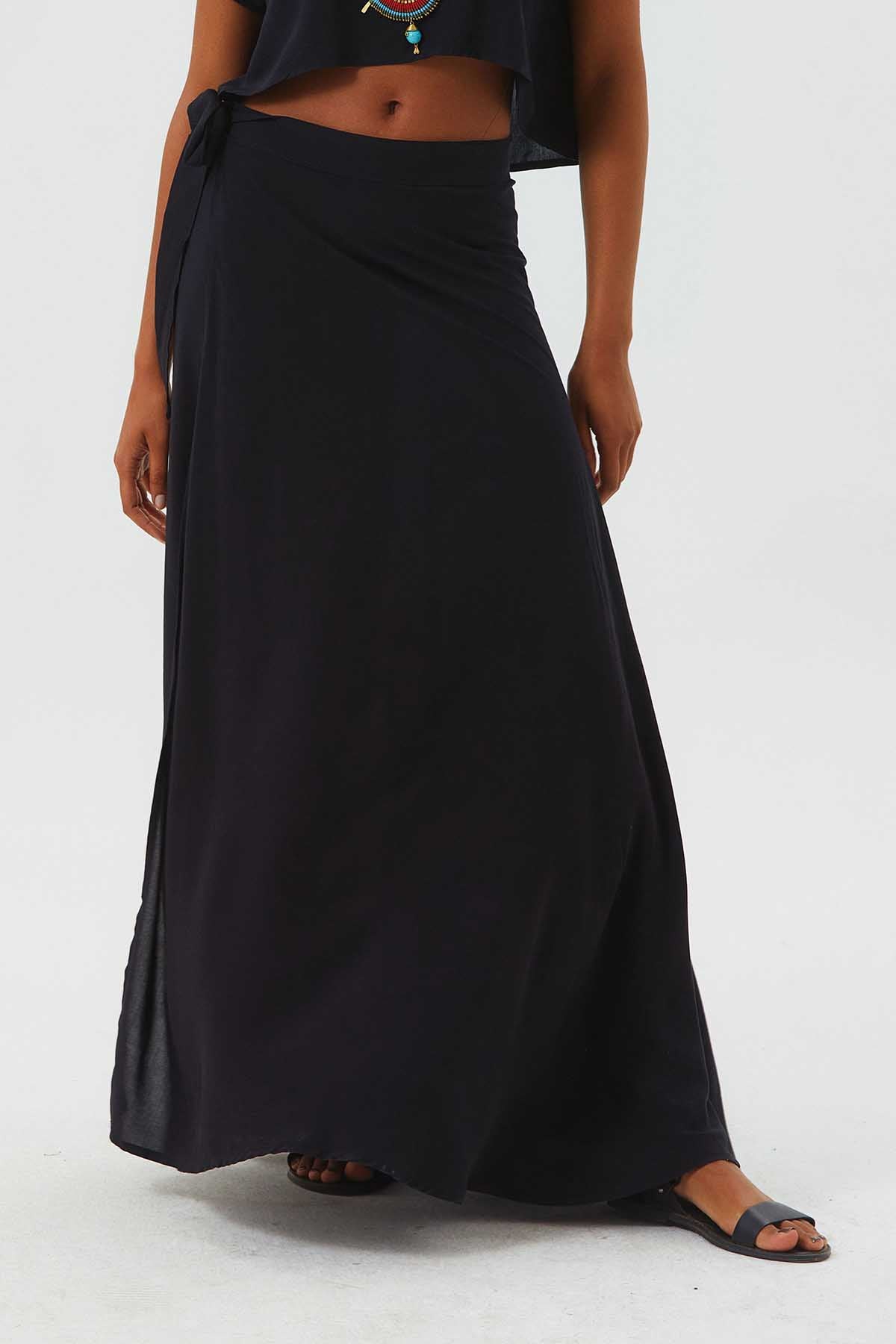 Plain Bohemian Wrapped Skirt Black