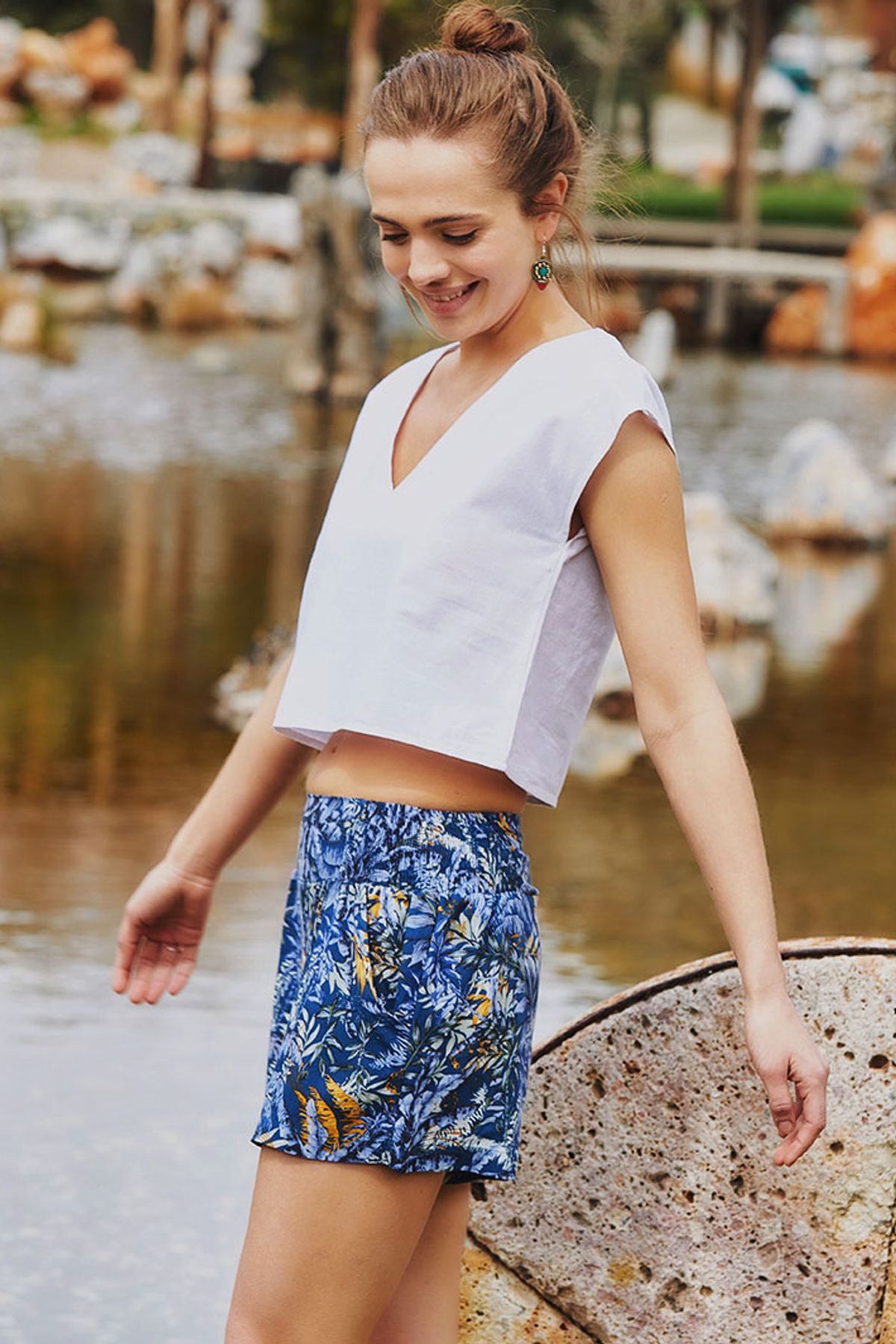 Short Sleeve Cotton Crop Top White