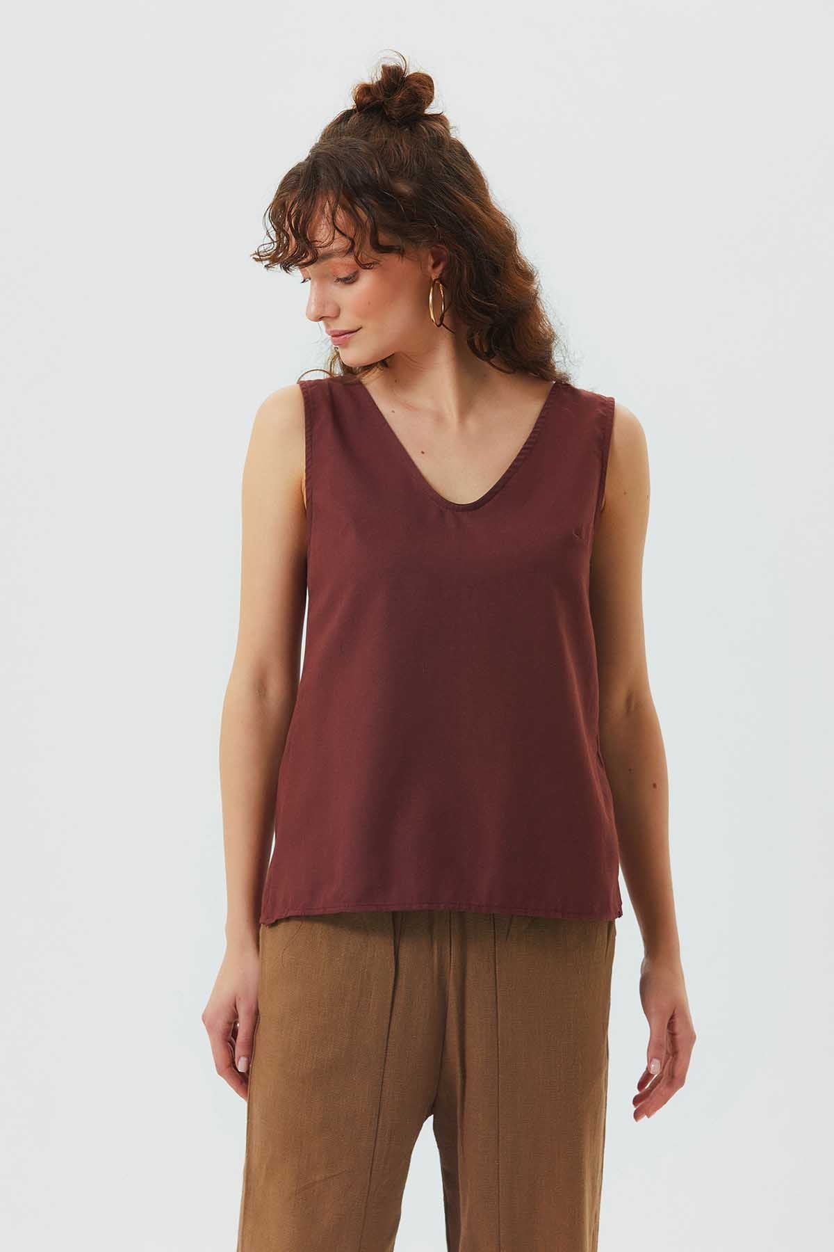 Unique Back Design Sleeveless Top Brown