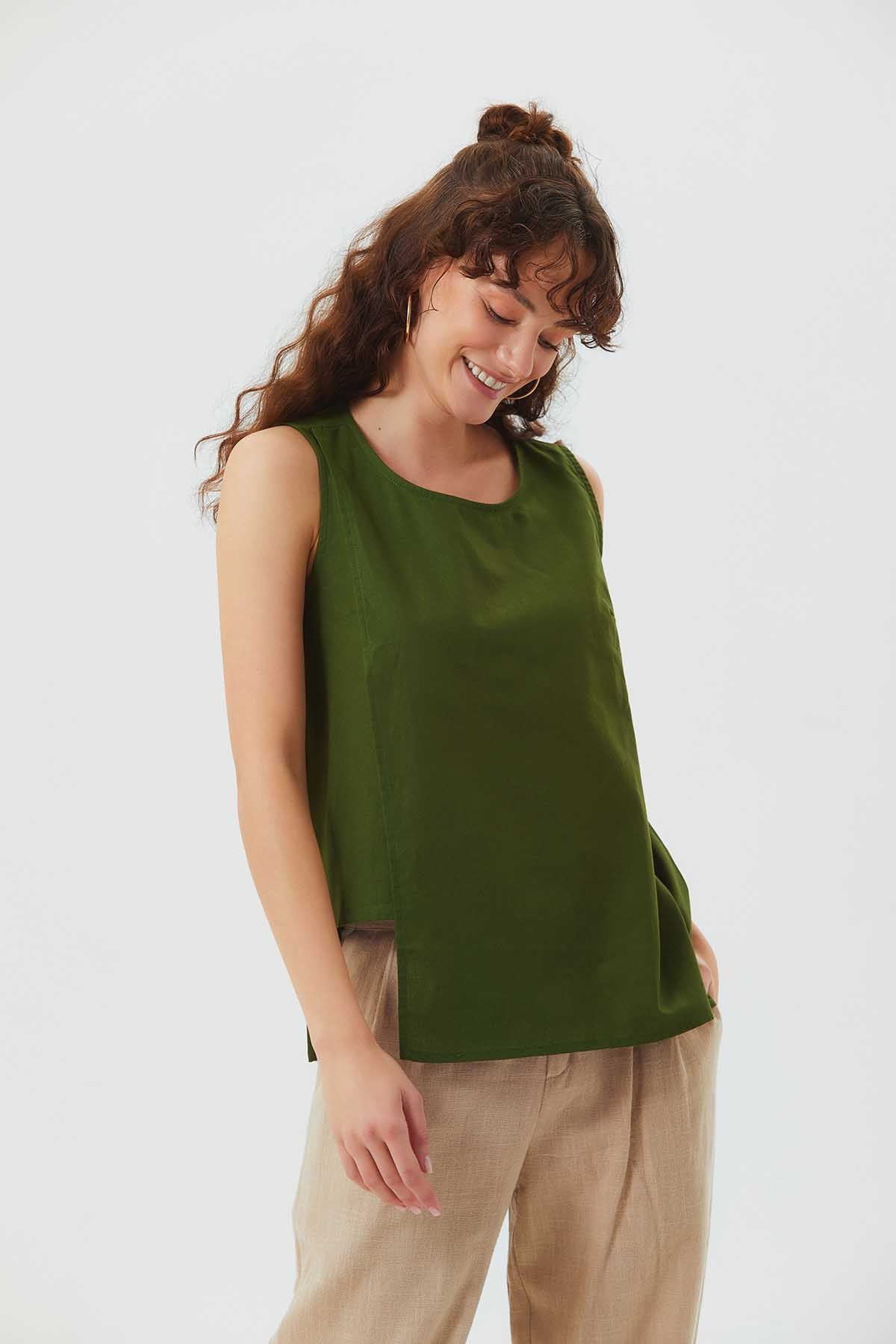 Asymmetric Cotton Top Green