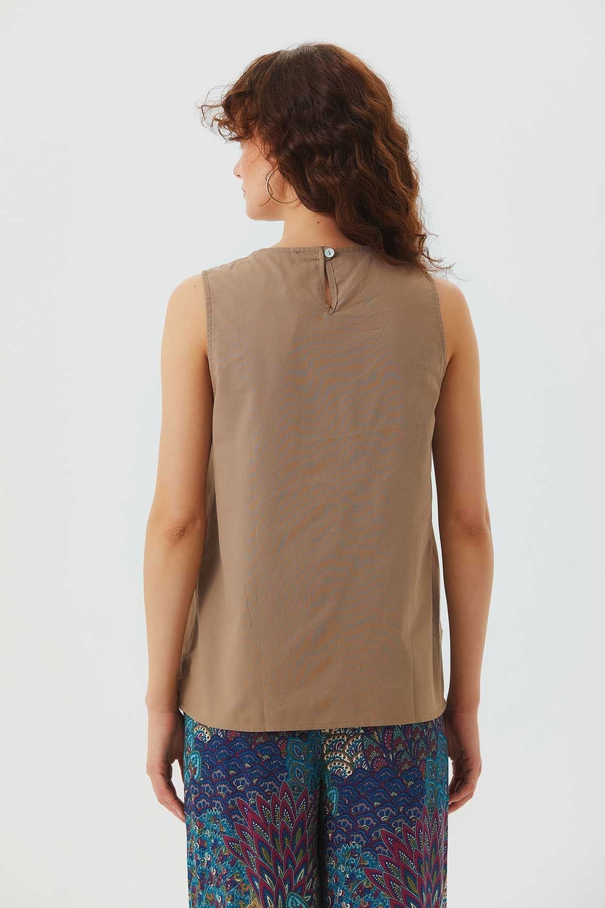 Asymmetric Cotton Top Beige