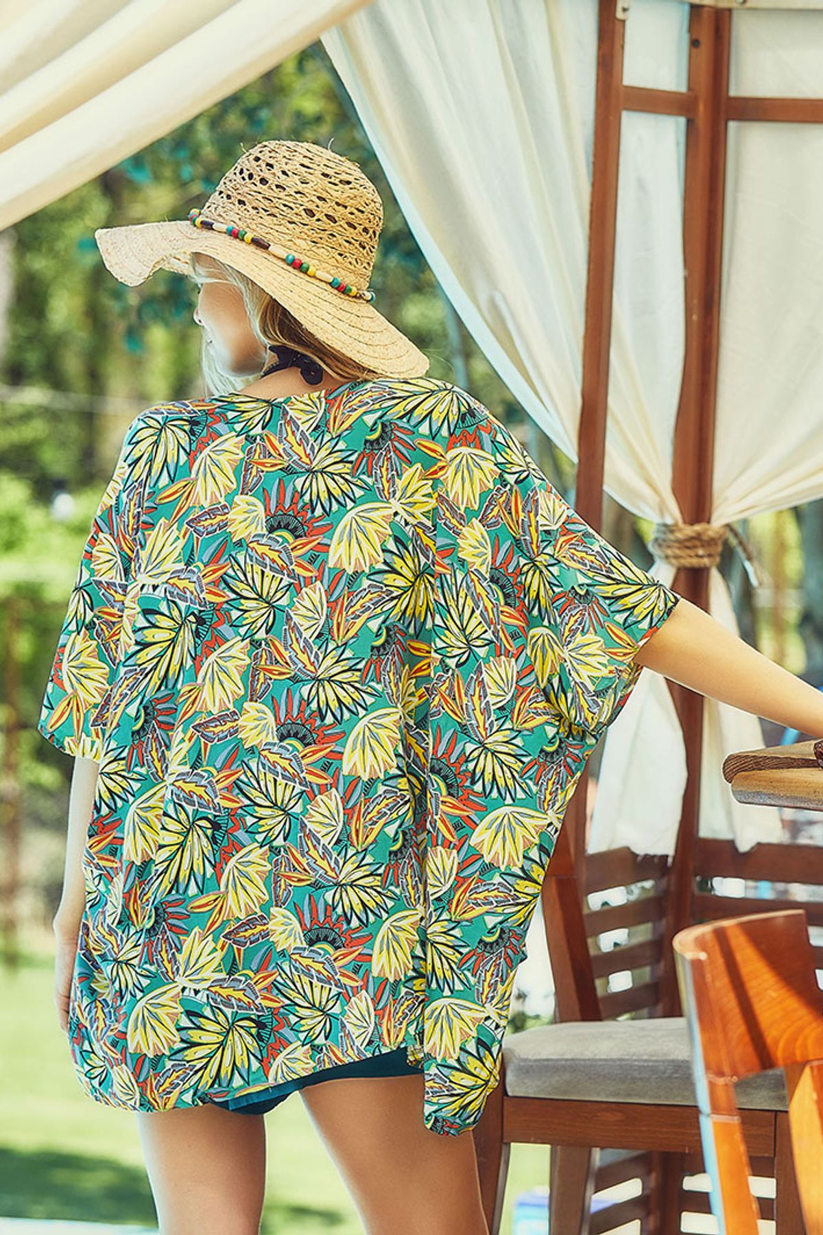 Tropical Print Short Kimono Turquoise