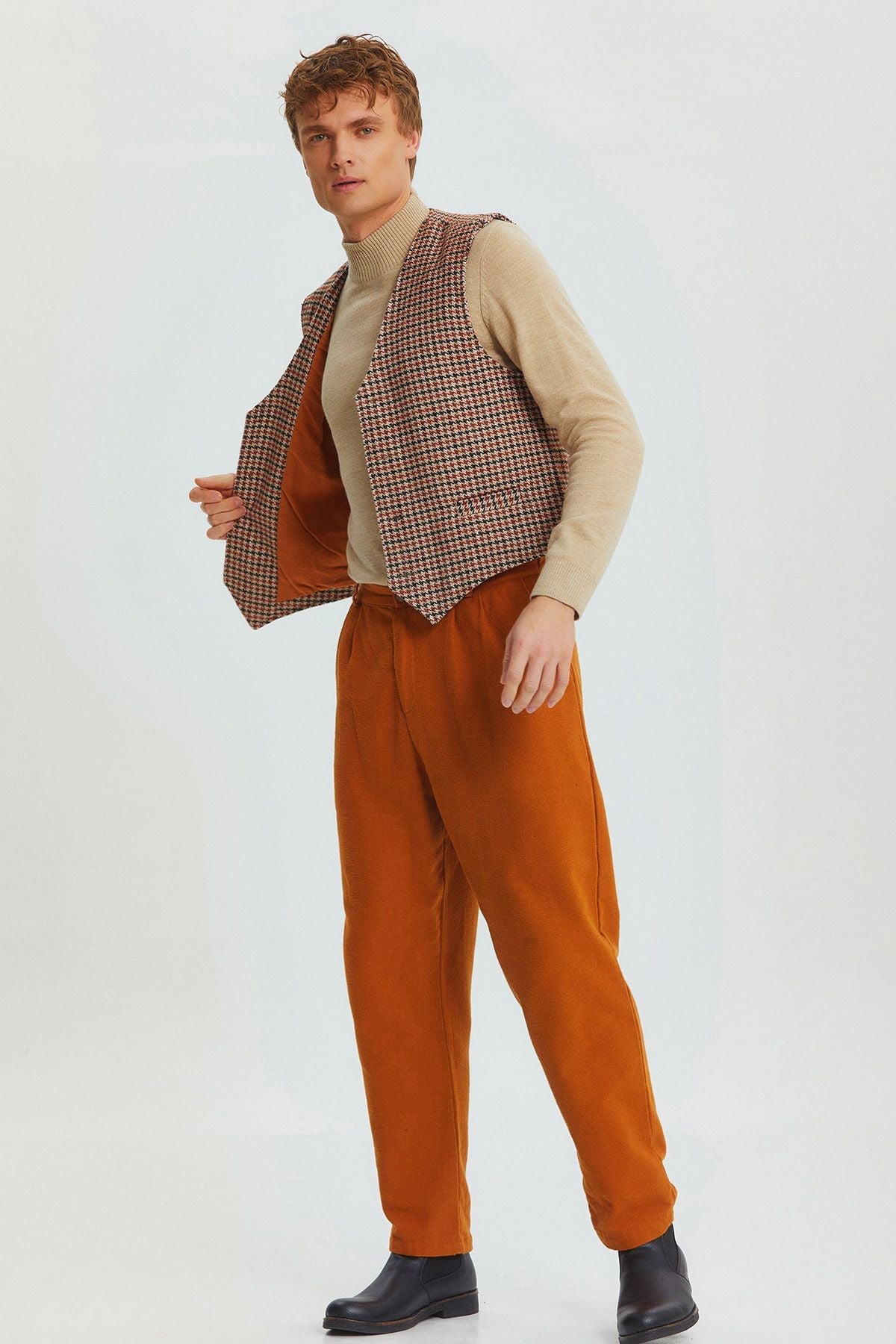 Bohemian Style Classic Cut Men's Vest Brown