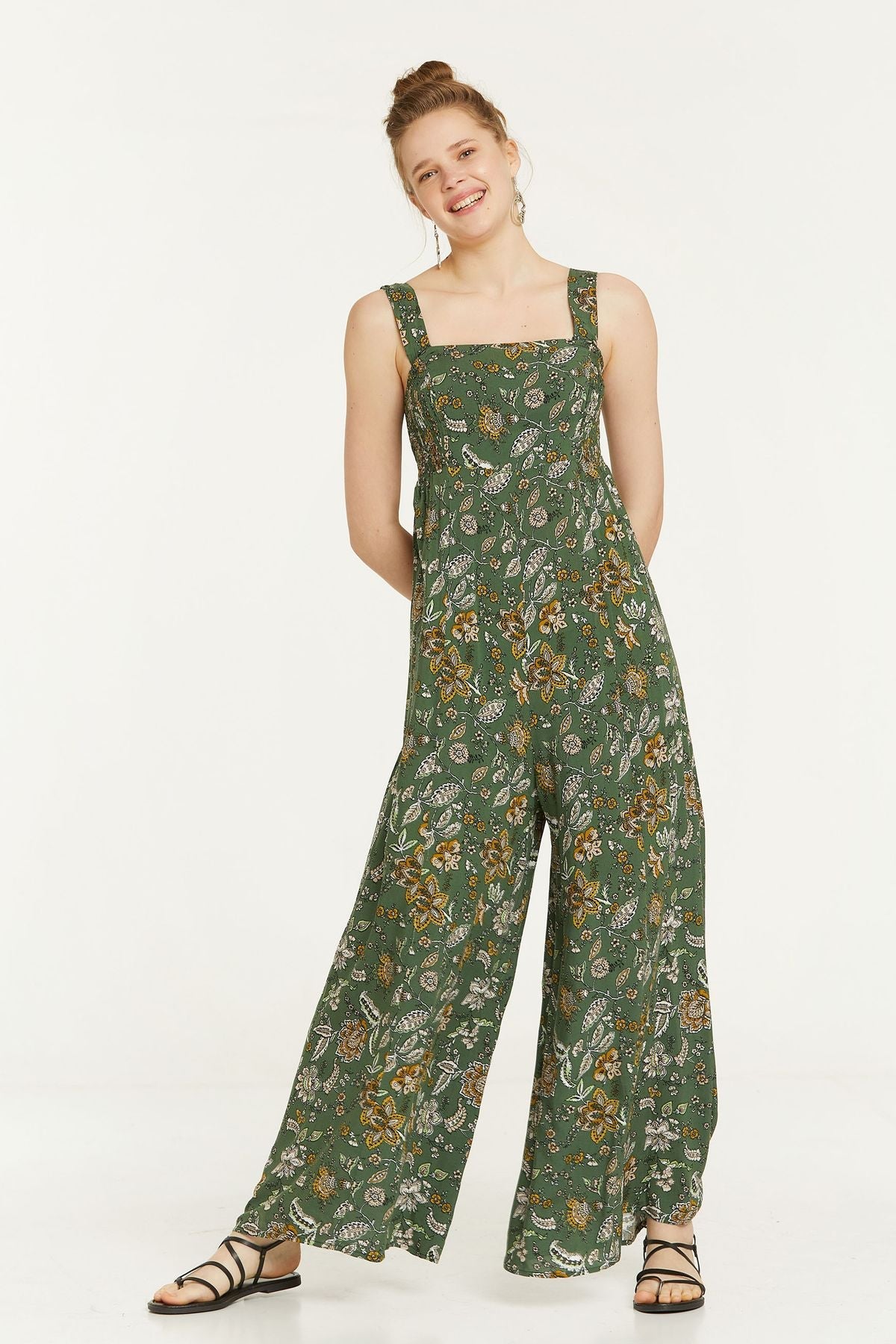 Flower Print Flowy Jumpsuit with Square Neck Green