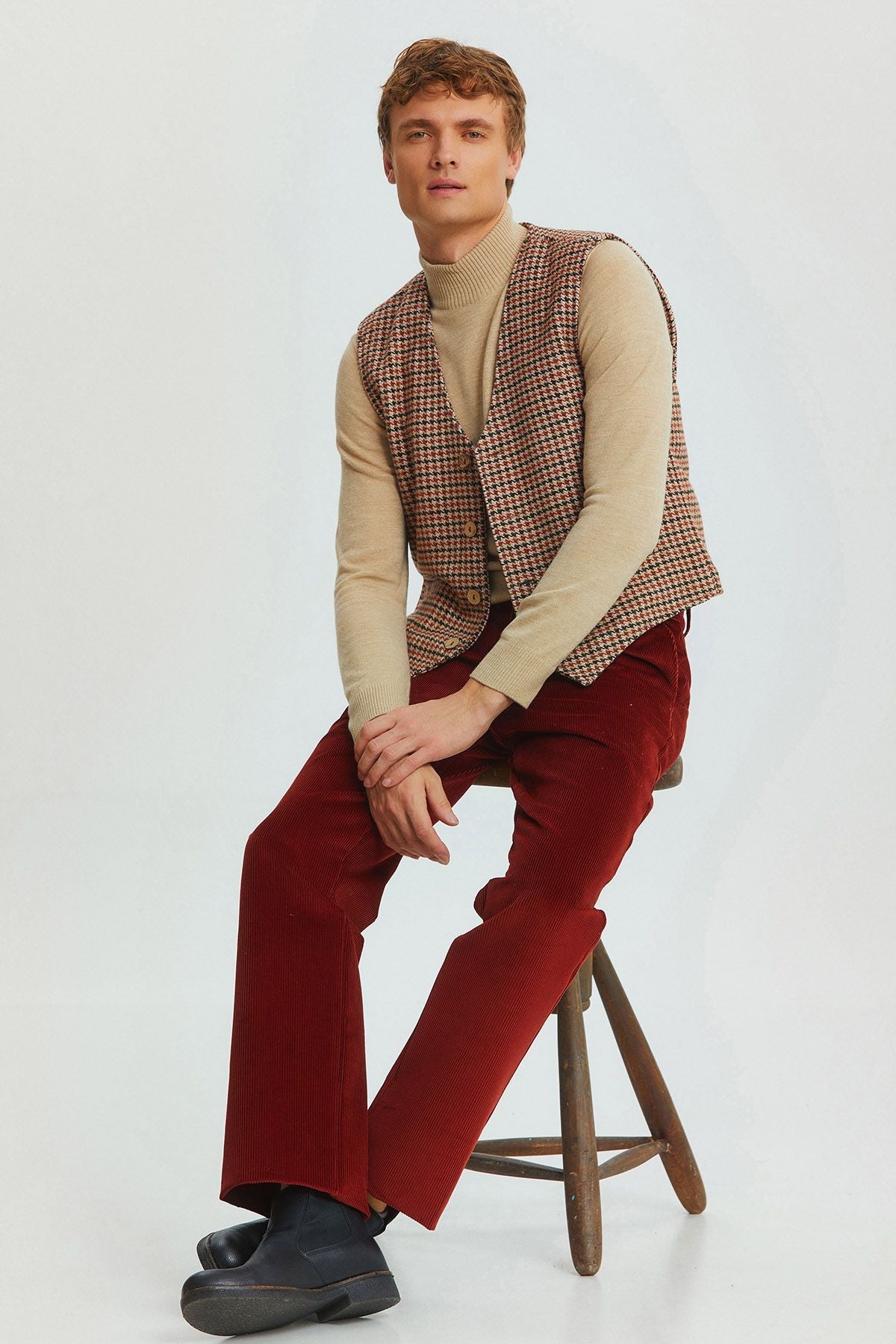 Relaxed Fit Corduroy Men's Trousers Dark Red