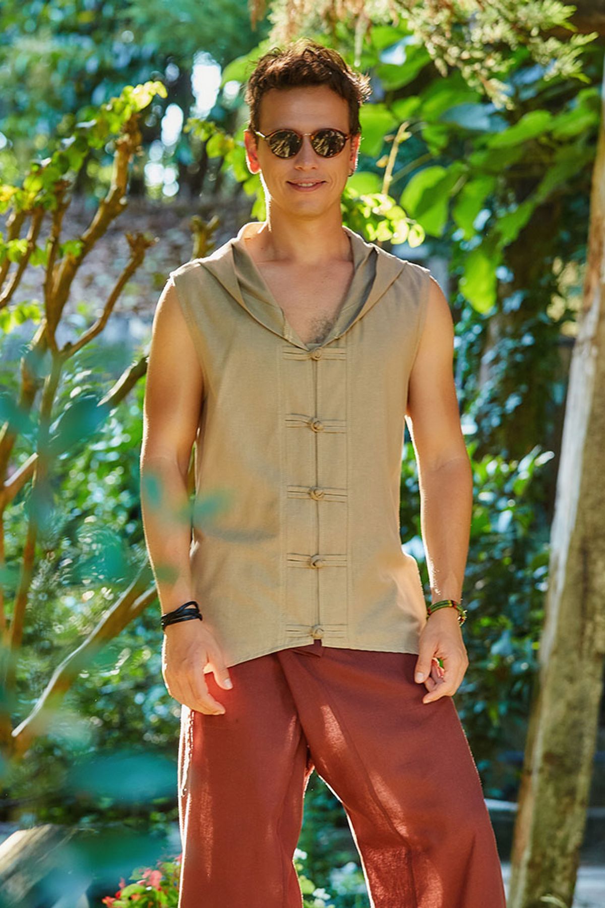 Sleeveless Men's Shirt Beige