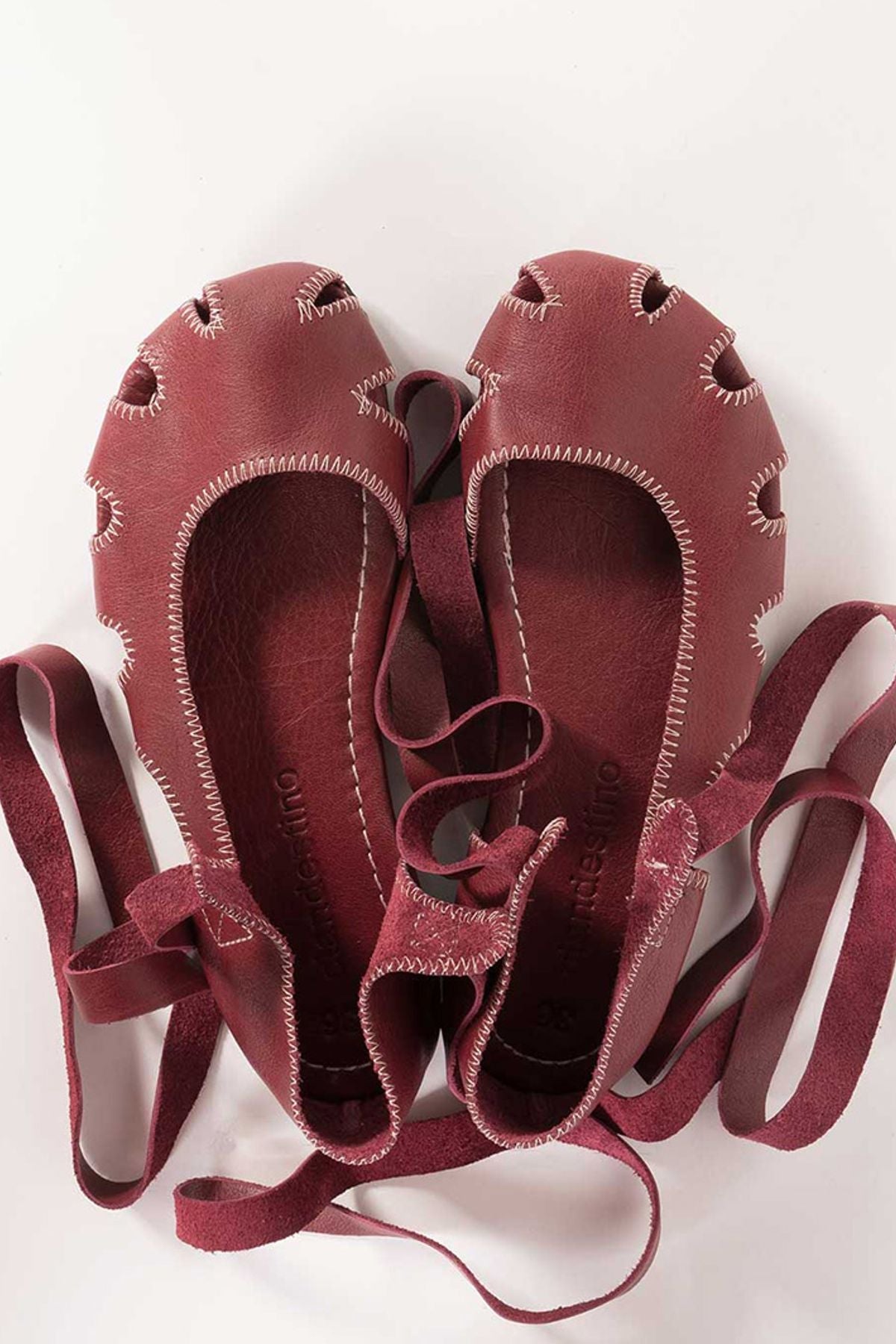 Stylish Leather Women's Sandals Dark Red